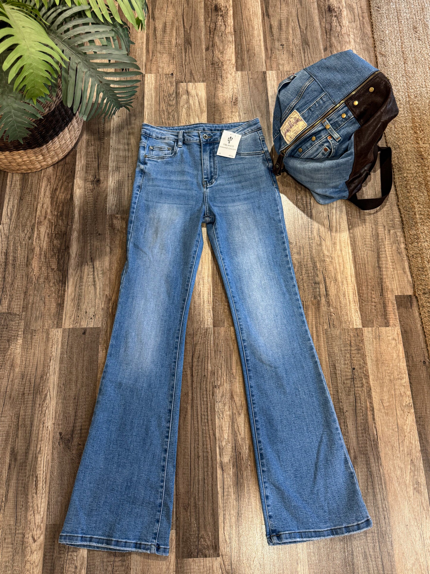 Jeans a zampa