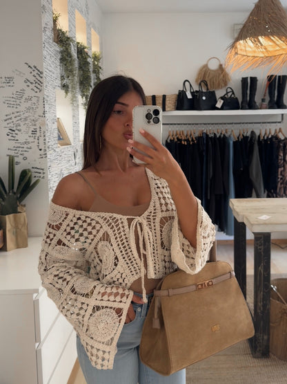 Golfinetto crop macrame